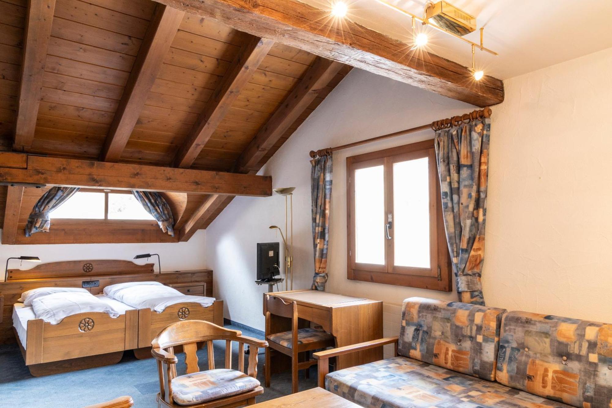 Hotel Chesa Grischa Зильс-Базельджа Экстерьер фото