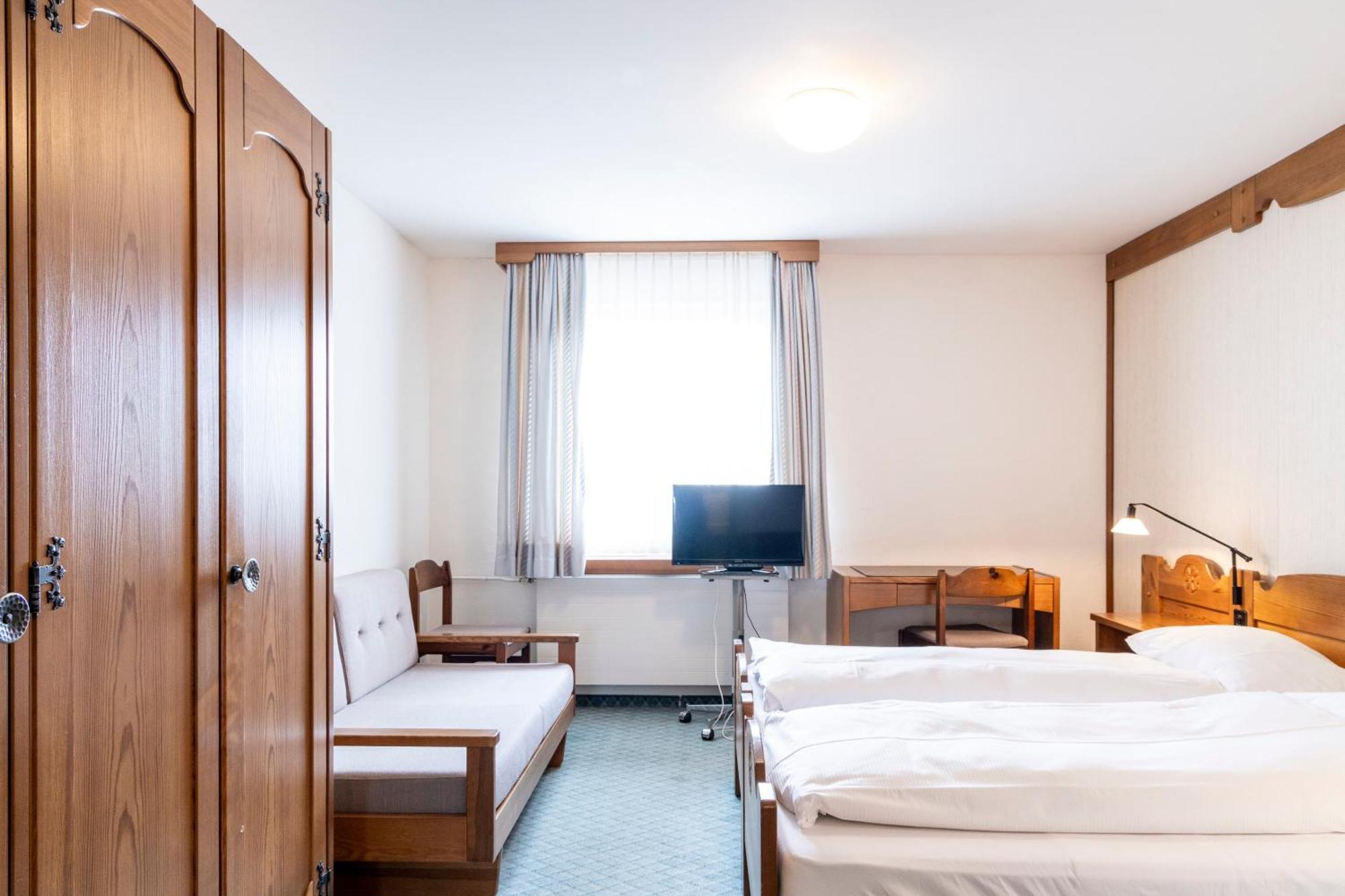 Hotel Chesa Grischa Зильс-Базельджа Экстерьер фото
